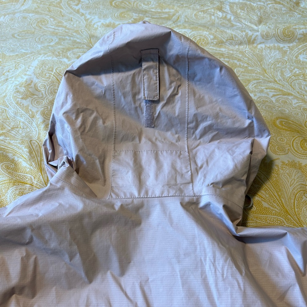 Eddie Bauer rain jacket - Picture 6 of 7